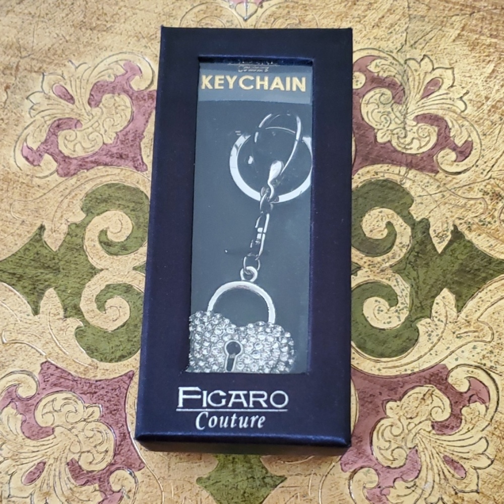 Figaro Couture Keychain